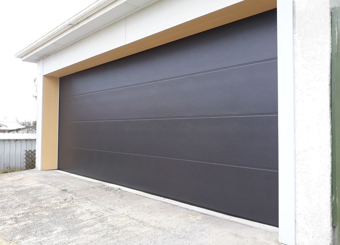 Flat Embossed Ironsand