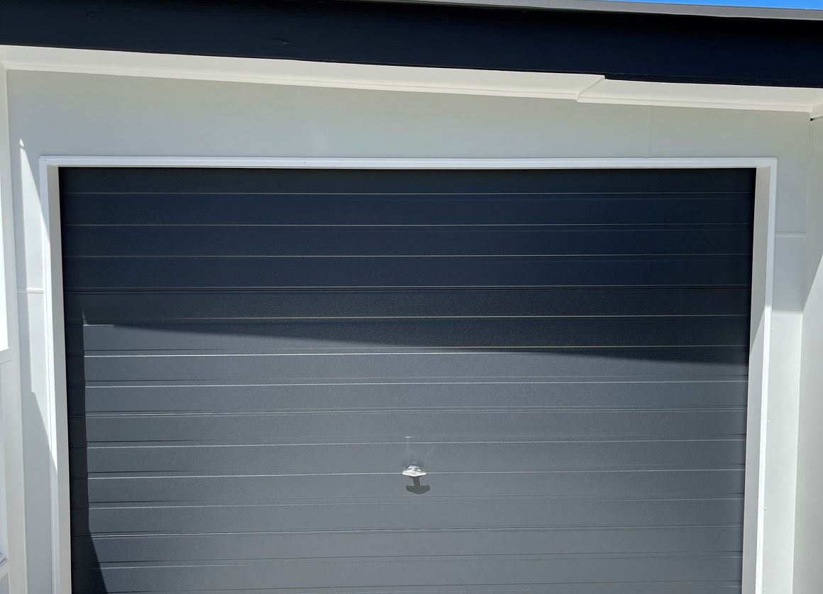 3 Rib Embossed Grey Friars