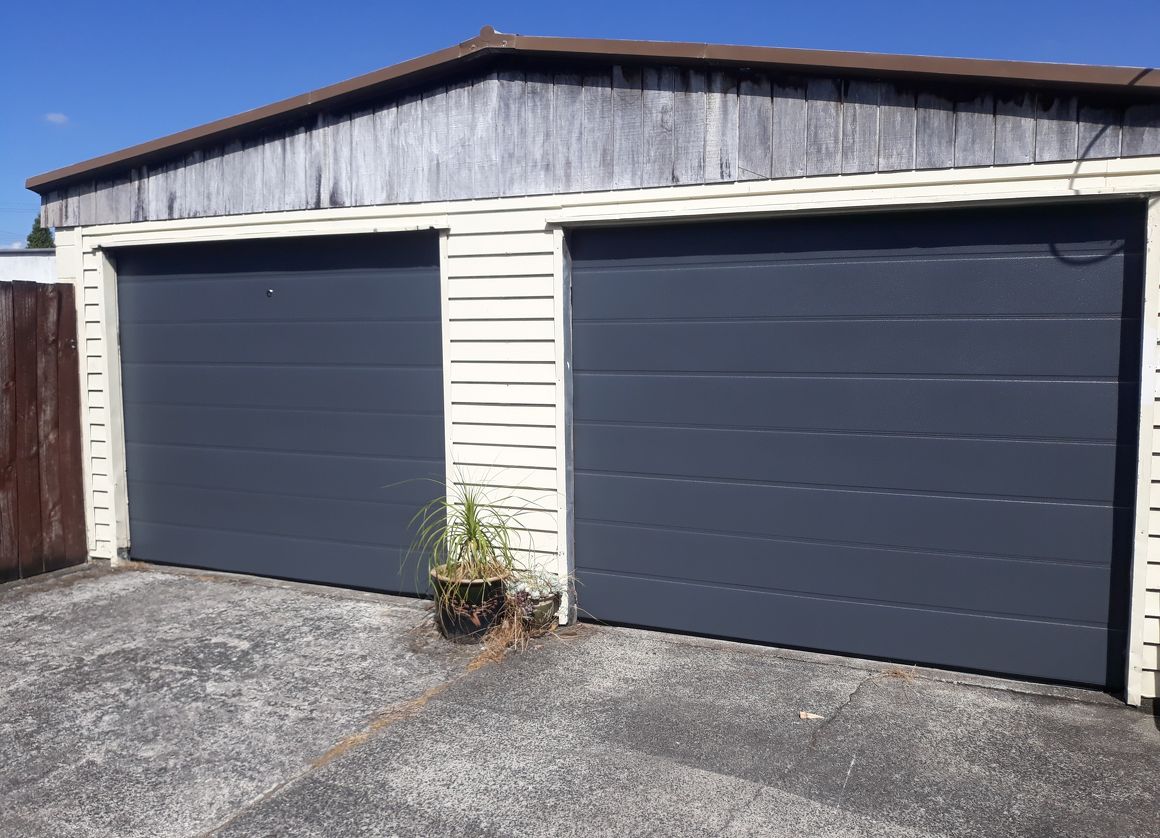 1 Rib Embossed Grey Friars