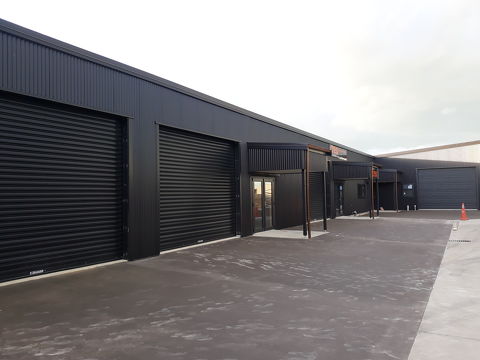 Roller Shutter Ebony